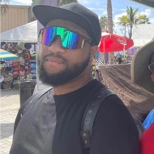 Meet your Posher, Rodney